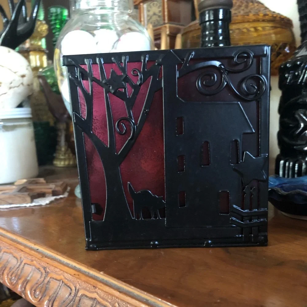 Halloween Spooky House Tea-light Holder
